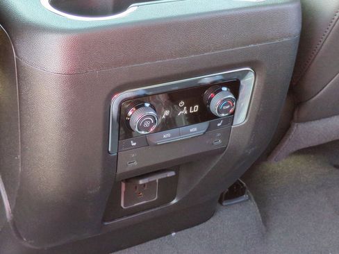 New 2026 Chevrolet Suburban Premier w/ Sun And Tow Package image 14