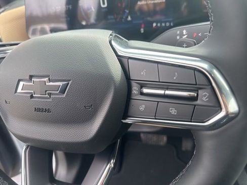 New 2026 Chevrolet Equinox ACTIV AWD/4WD image 15
