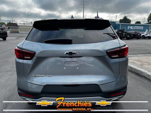 Used 2023 Chevrolet Blazer LT w/ Convenience Package AWD/4WD image 4