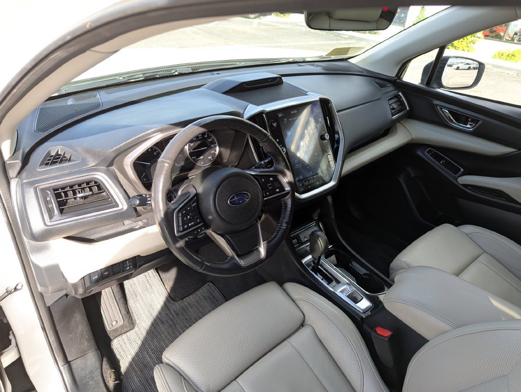 Used 2023 Subaru Ascent Limited AWD/4WD image 13