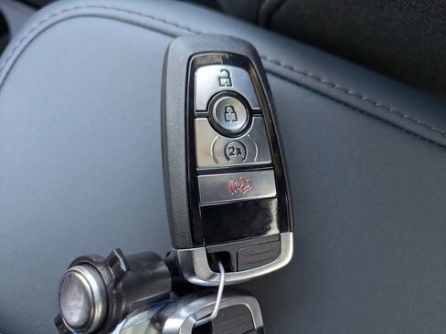 New 2025 Ford Maverick XLT w/ XLT Luxury Package image 30