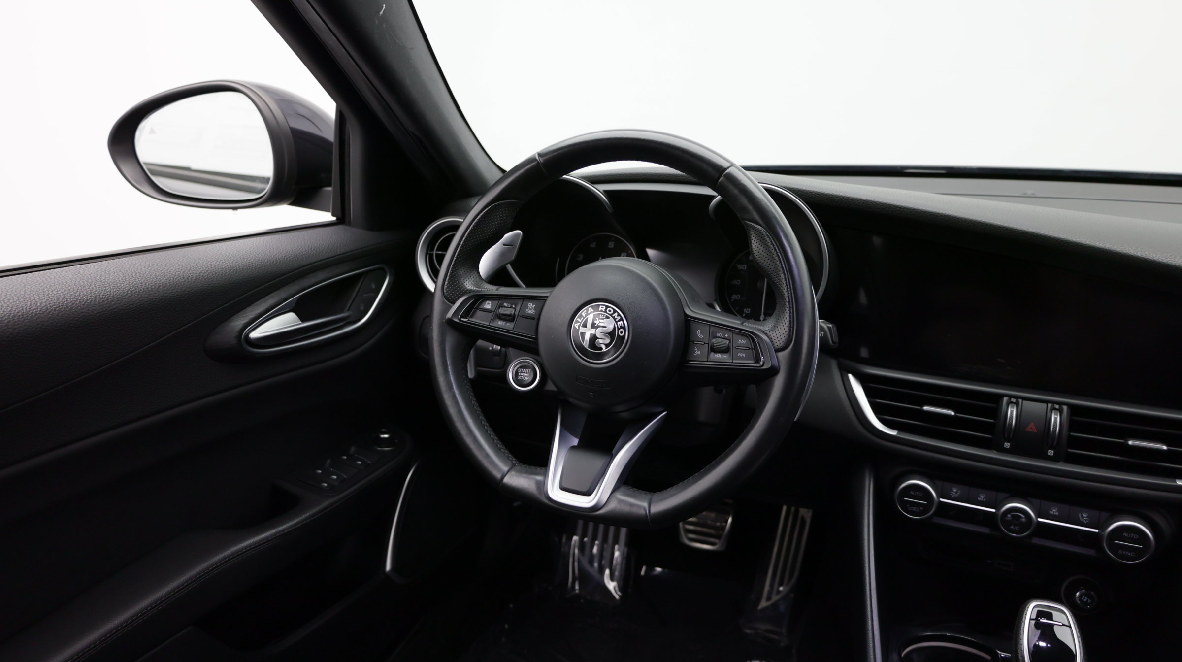 Used 2022 Alfa Romeo Giulia Sprint RWD image 29