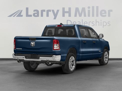 Used 2023 RAM 1500 Big Horn AWD/4WD image 2