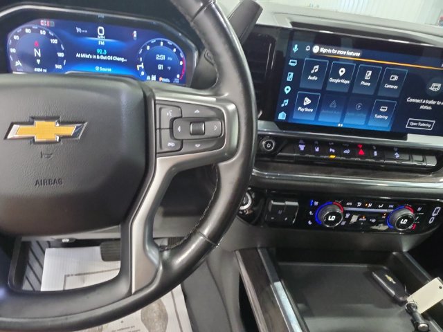 Used 2025 Chevrolet Silverado 3500 LTZ w/ LTZ Premium Package AWD/4WD image 17