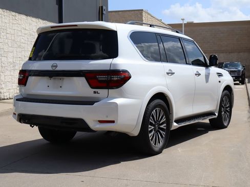Used 2022 Nissan Armada SL w/ Midnight Edition Package RWD image 3