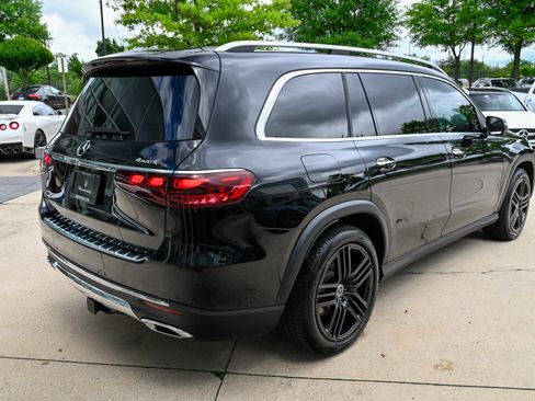 Used 2025 Mercedes-Benz GLS 450 4MATIC image 5