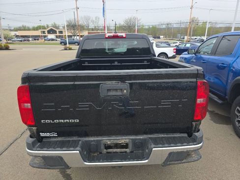 Used 2022 Chevrolet Colorado W/T w/ WT Convenience Package AWD/4WD image 8
