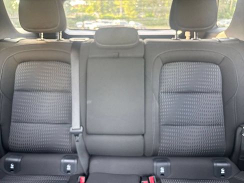 Used 2025 Chevrolet Equinox LT FWD image 38