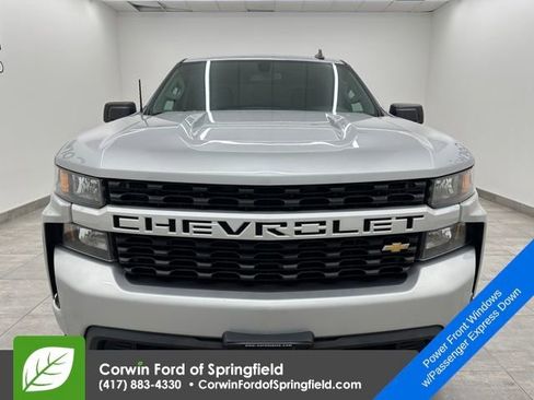 Used 2020 Chevrolet Silverado 1500 Custom w/ Custom Value Package image 7