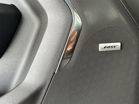 New 2026 GMC Yukon Elevation image 12