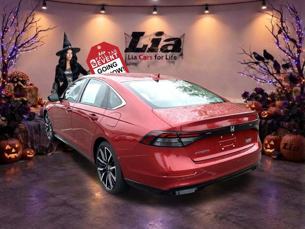 Used 2025 Honda Accord Touring image 5