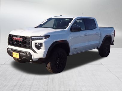 New 2026 GMC Canyon Elevation w/ Convenience Package