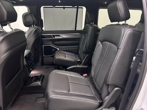 New 2026 Jeep Grand Wagoneer Limited image 14