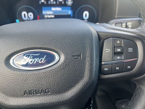 New 2025 Ford Ranger Lariat w/ Convenience Package image 19