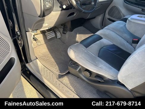 Used 2002 Ford F150 Lightning image 48