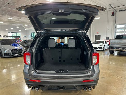 Used 2022 Ford Explorer ST w/ Equipment Group 401A image 33