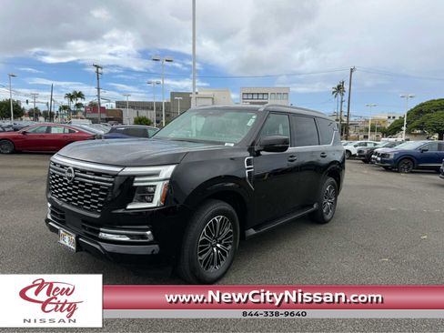 Used 2025 Nissan Armada Platinum RWD image 1