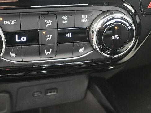 New 2026 Chevrolet Trax LT w/ Driver Confidence Package FWD image 20