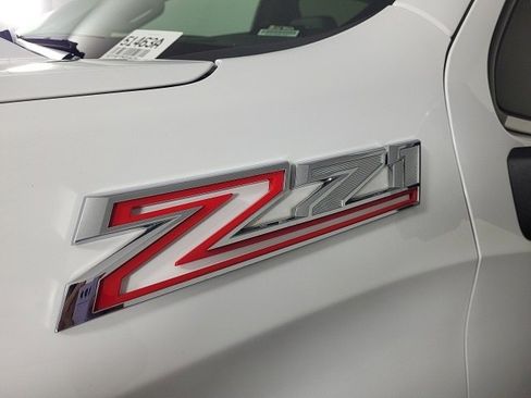 Used 2021 Chevrolet Silverado 1500 LTZ w/ LTZ Premium Package image 4