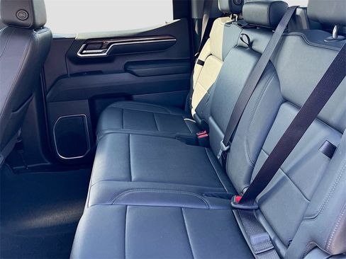 Used 2023 Chevrolet Silverado 1500 RST image 21