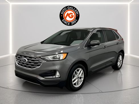 Used 2021 Ford Edge SEL w/ Convenience Package FWD image 3