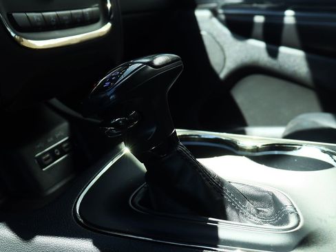 Used 2019 Dodge Durango GT image 55