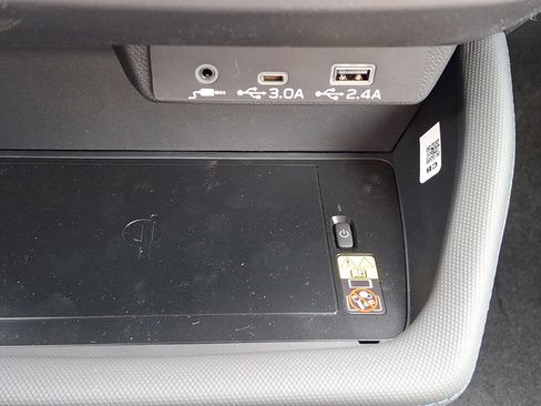 New 2026 Subaru Forester Premium image 19