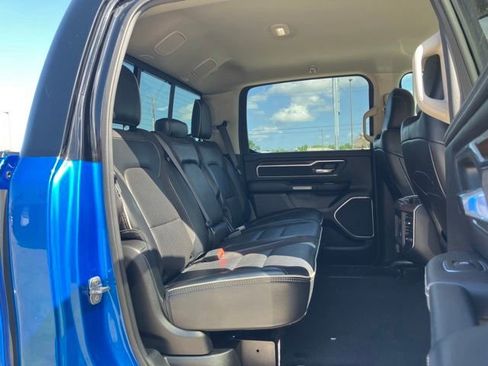 Used 2022 RAM 1500 Laramie AWD/4WD image 14