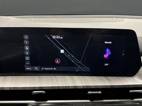 Used 2024 Kia Telluride EX image 10