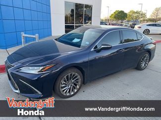 Used 2025 Lexus ES 350 Ultra Luxury w/ Accessory Package (Z2) video 1