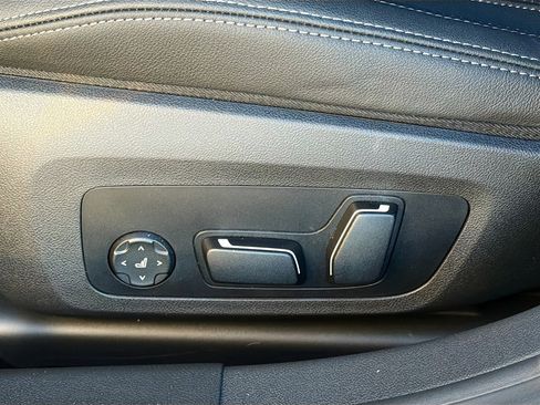 Used 2025 BMW i4 xDrive40i w/ M Sport Package image 24