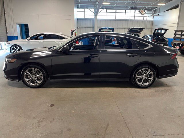 Used 2023 Honda Accord EX image 6