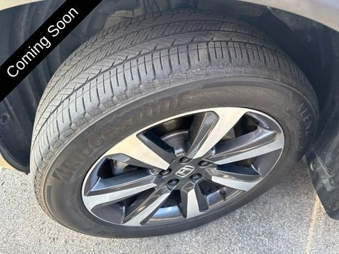 Used 2025 Honda Pilot Touring image 20
