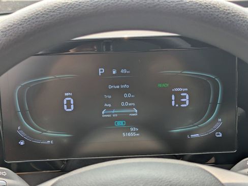 Used 2023 Kia Sportage LX AWD/4WD image 14