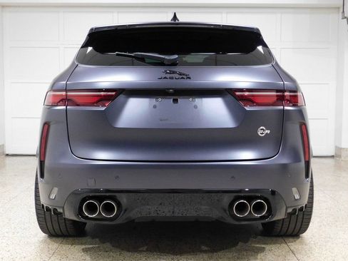 Used 2024 Jaguar F-PACE SVR AWD/4WD image 5