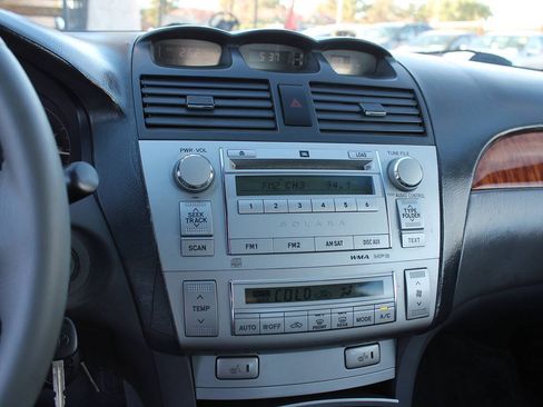 Used 2007 Toyota Solara SLE FWD image 32