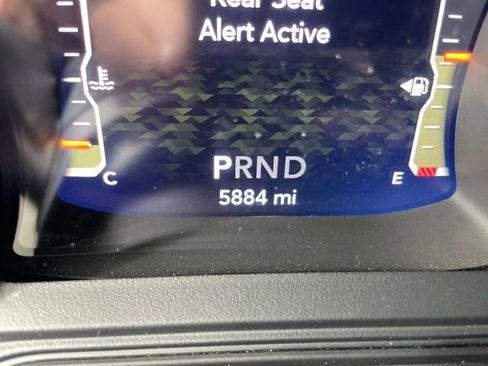 Used 2024 Jeep Gladiator Sport image 15