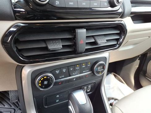 Certified 2020 Ford EcoSport Titanium AWD/4WD image 28