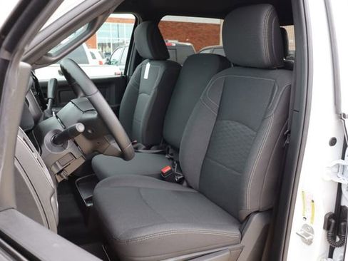 New 2026 RAM 3500 Tradesman AWD/4WD image 26