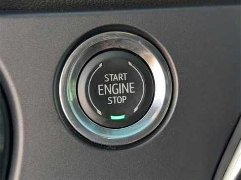 Used 2020 Chevrolet Blazer RS image 26