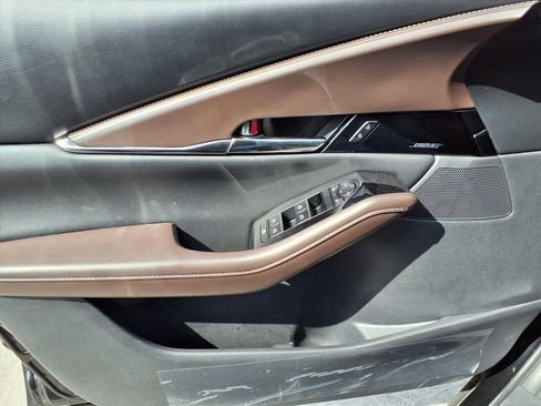 Used 2025 MAZDA CX-30 AWD 2.5 S w/ Premium Package image 23