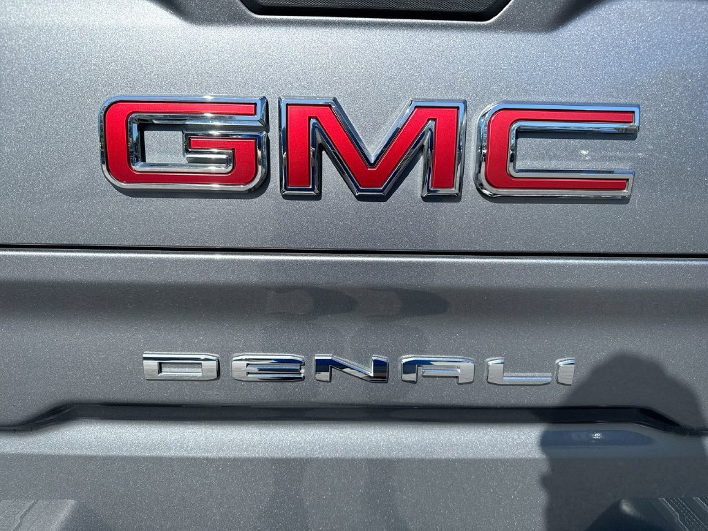 Used 2021 GMC Sierra 1500 Denali w/ Denali Ultimate Package AWD/4WD image 27