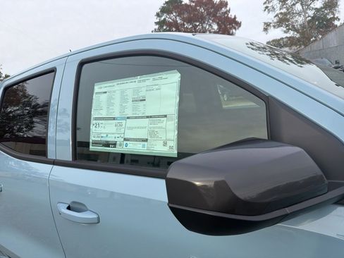 New 2026 Chevrolet Colorado LT image 7