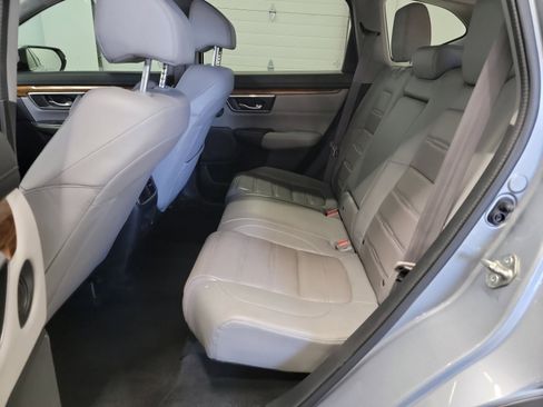 Used 2018 Honda CR-V Touring image 28