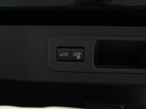 Used 2026 Lexus LX 600 4WD w/ Luxury Package image 37