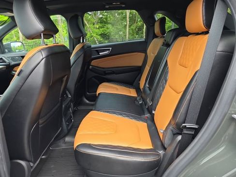 Used 2024 Ford Edge Titanium w/ Titanium Elite Package AWD/4WD image 11