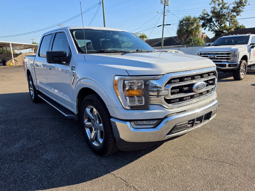 Used 2022 Ford F150 XLT w/ Equipment Group 302A High RWD image 3