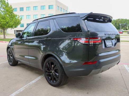 Used 2017 Land Rover Discovery HSE image 5