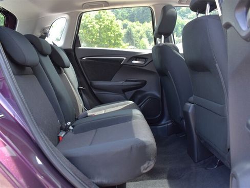 Used 2016 Honda Fit EX image 29