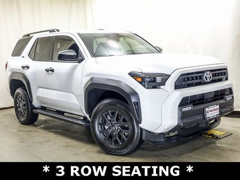 Certified 2025 Toyota 4Runner SR5 image 2